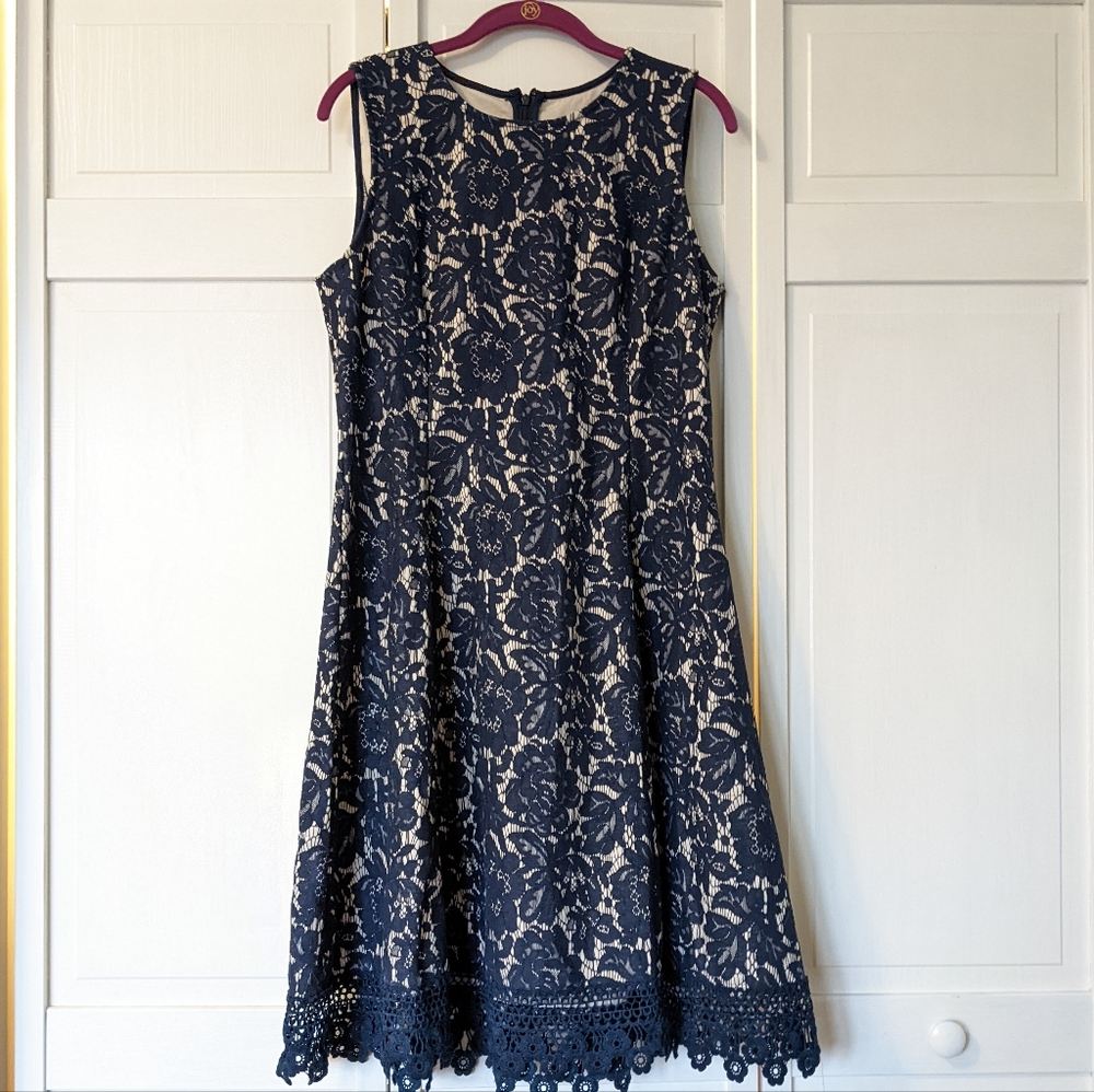 Lace dress